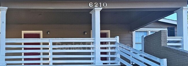 Building Photo - 6210 Hayne Blvd Unit A