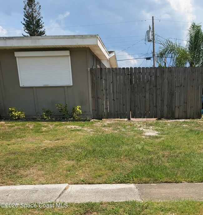 Photo - 1921 Mc Kinley Ave