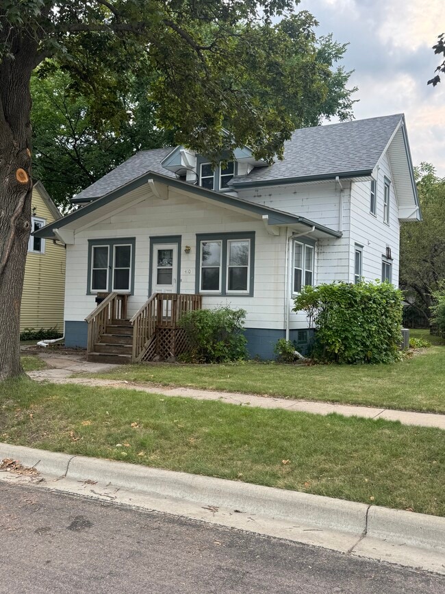 Building Photo - 410 S 3rd St