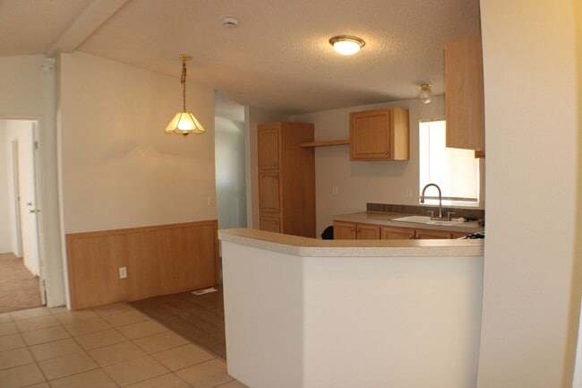 Photo - Spacious 3-Bed, 2-Bath Mobile Home in California City – Convenient & Cozy!