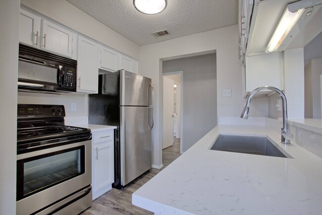 Photo - Summer Grove