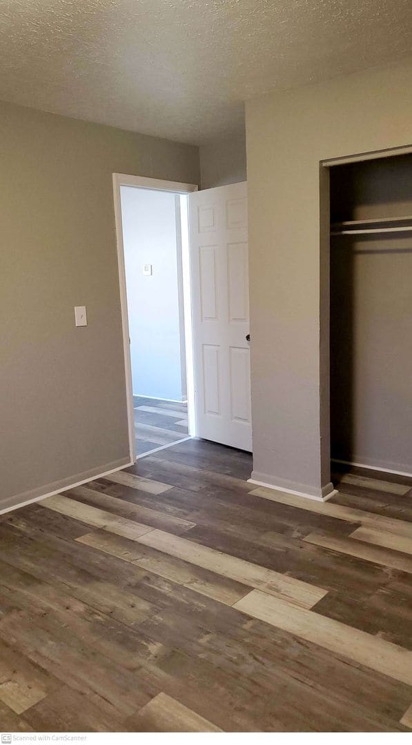 Photo - 1802-1804 Montgomery Ave Unidad 1802