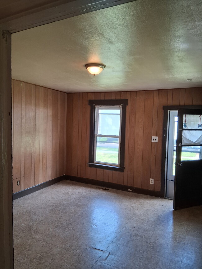 Photo - 7028 Dawson Pl
