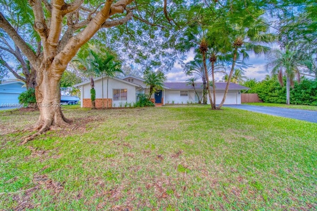 Photo - 12620 SW 114th Ave