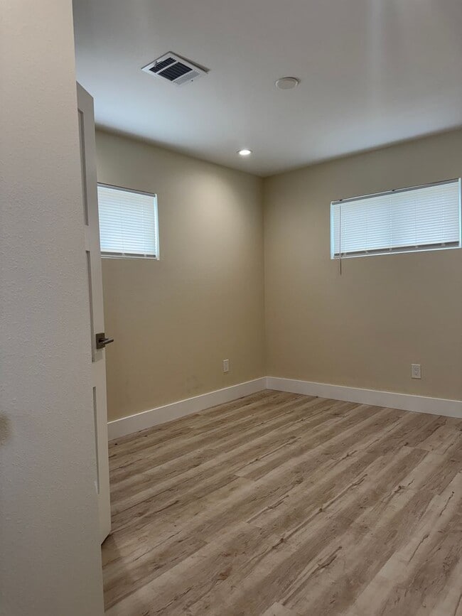 Photo - 7316 LaSalette St.