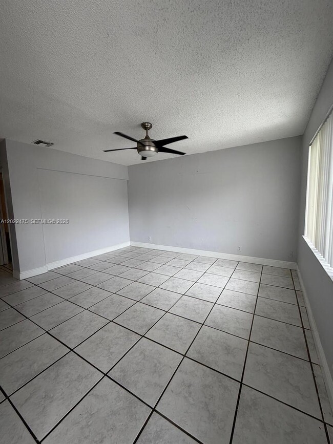 Photo - 9116 NW 35th Pl