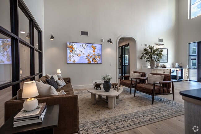 Leasing Office