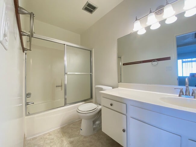 Photo - Ben Lomond Place Apartments