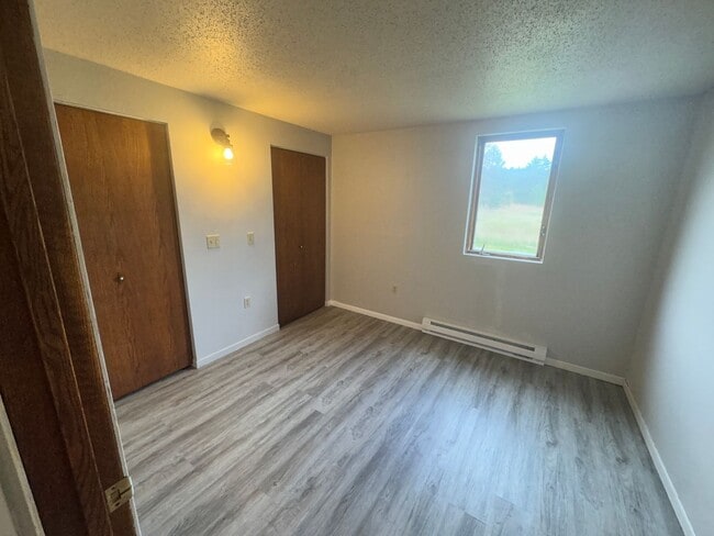 Photo - 4945 Jackpine Rd NW Unidad 4945 Jackpne Rd NW-  2