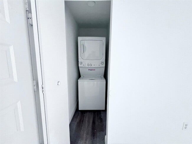 Photo - 2580 NW 56th Ave Unit 600-404