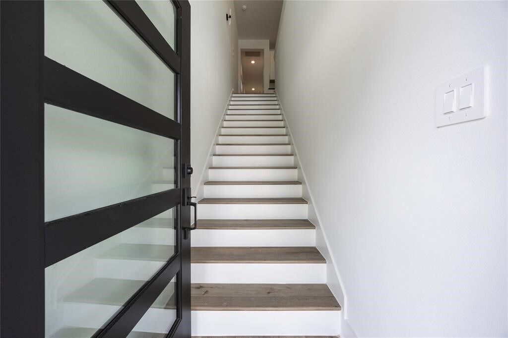 Photo - 8019 Cora St Unidad B