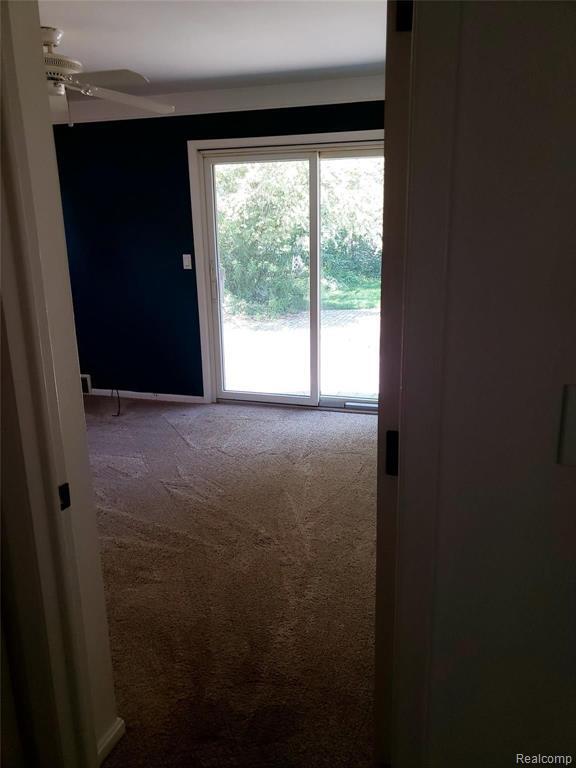 Photo - 26656 Rouge River Dr