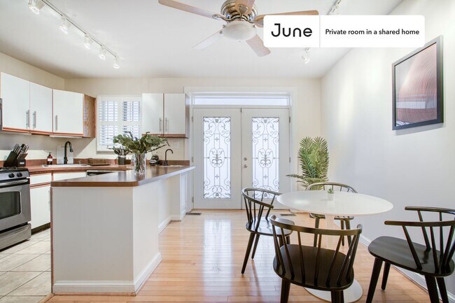 Room in Shared 3 bed/2 bath home in Capitol Hill