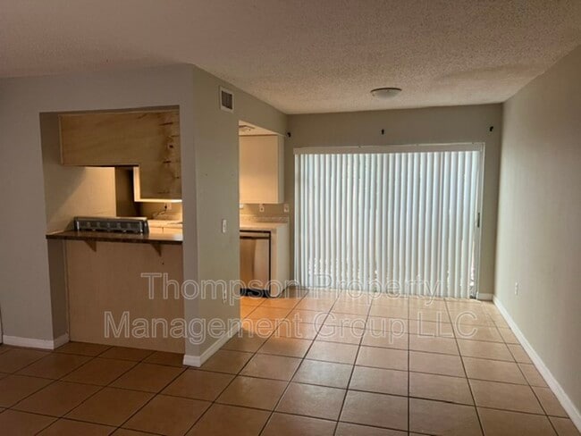 Photo - 1736 E Mulberry Dr