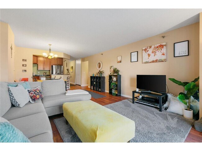 Photo - 401 S 1st St Unidad 213