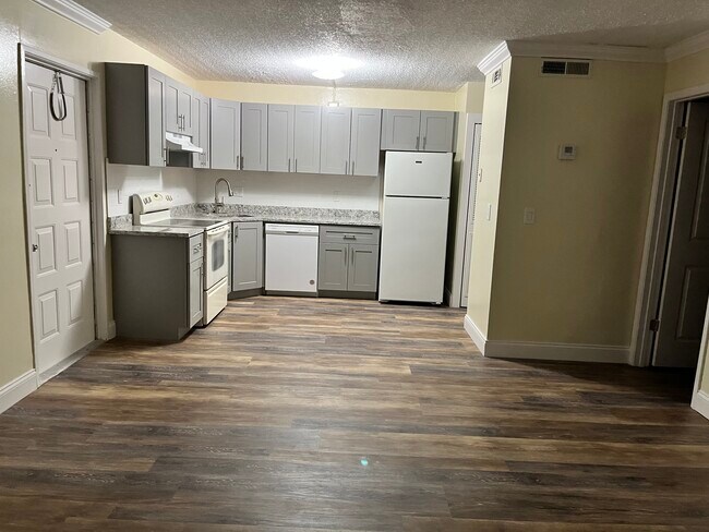 Photo - 8205 Sun Spring Cir Condo Unit 72