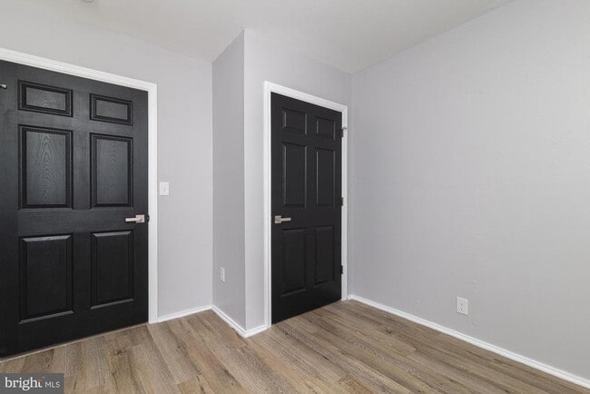 Photo - 217 Parkinson Ave