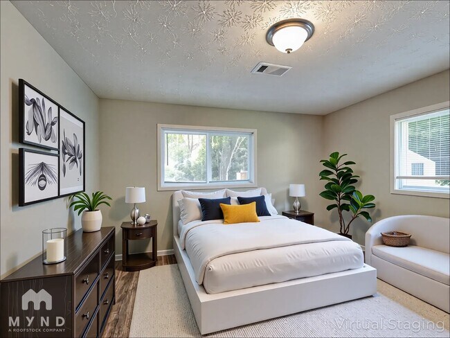 Photo - 2585 Westchester Dr