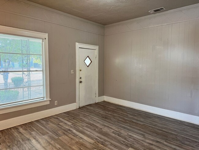 Photo - 1504 Austin St Unit 1504 Austin - Front