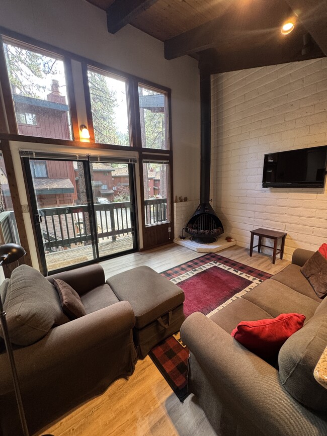 Photo - 1474 Keller Rd