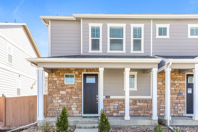 Building Photo - 13451 Oneida Ln