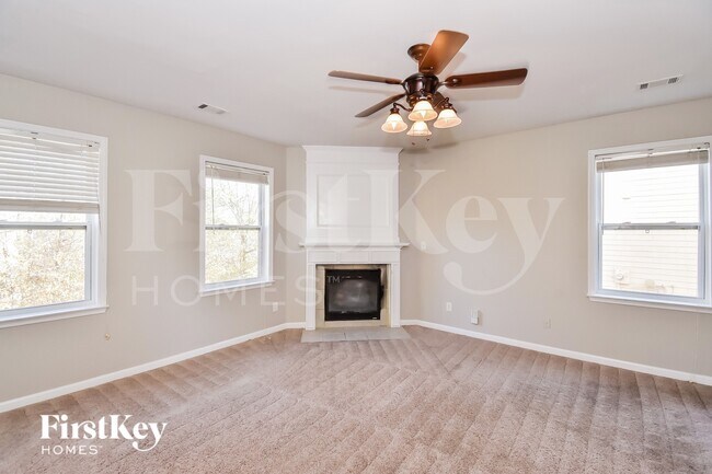 2686 Summit Pkwy SW