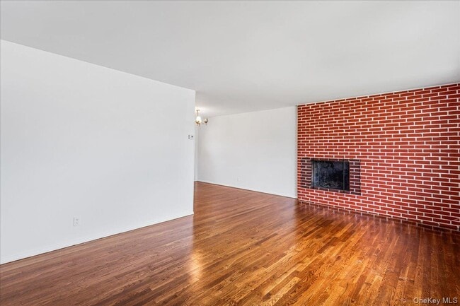 Photo - 19 Dakota St