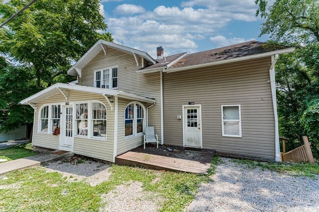 135 Lorentz St Unit A