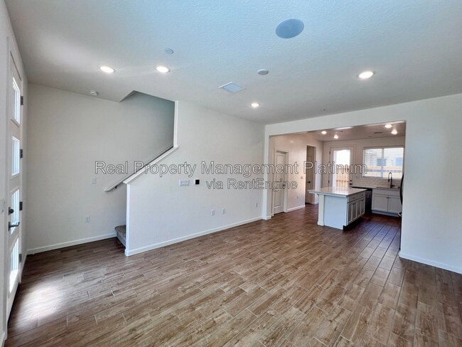 Photo - 1533 Vintage Ln