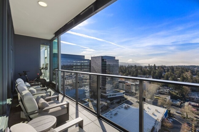 Photo - 2bd/2ba Bellevue Condo Unidad 1806