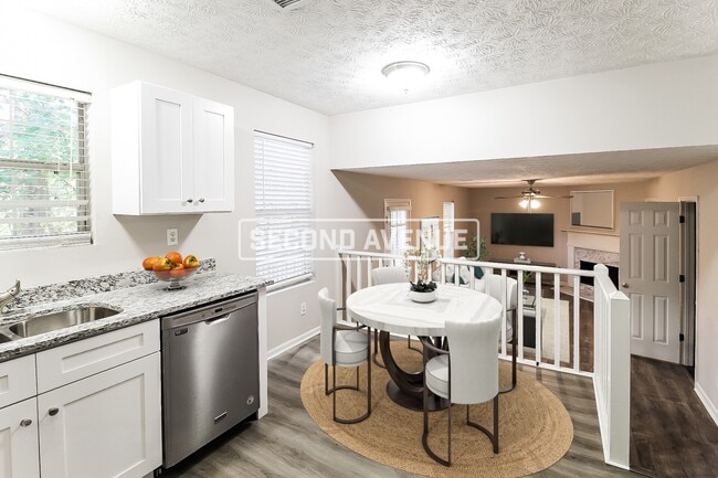 Photo - 6614 Rebecca Lou Ln