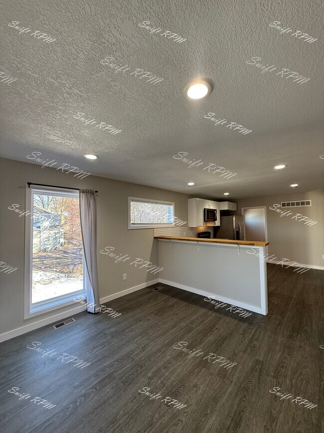 Photo - 119 Kickapoo St