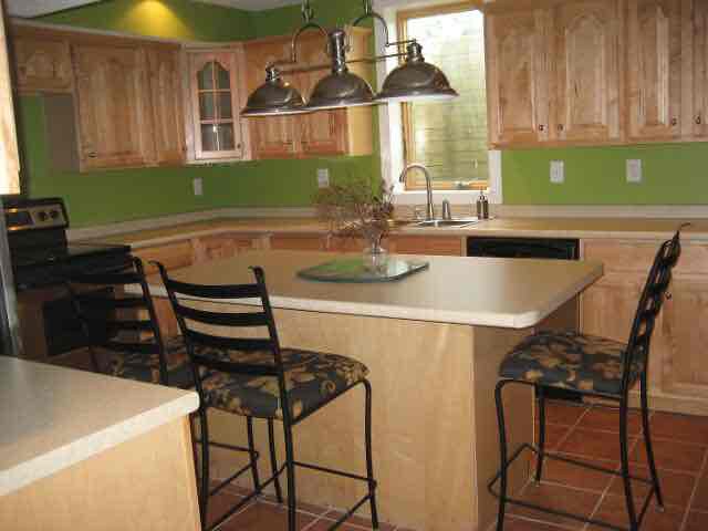 Photo - 1895 Highbank Dr