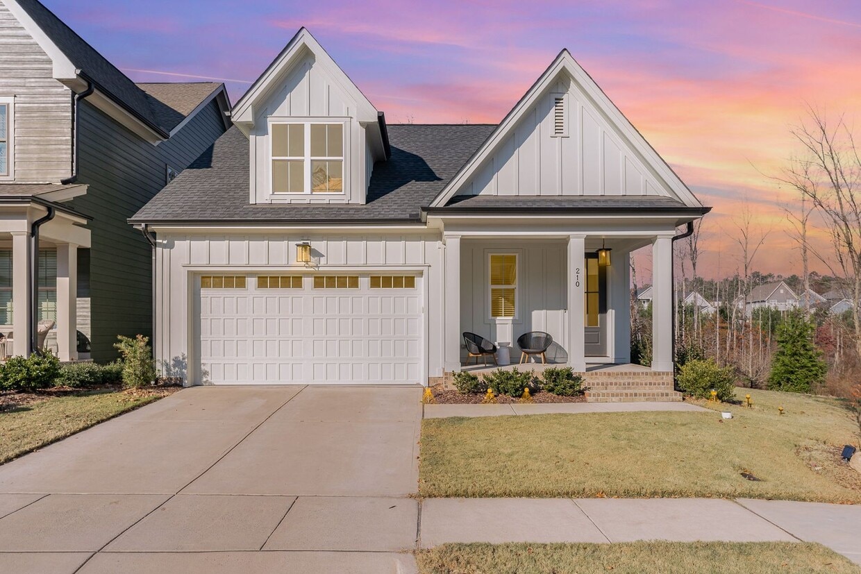 Contemporary 3 Bed, 2 Bath Ranch in Briar ... - Contemporary 3 Bed, 2 Bath Ranch in Briar ...