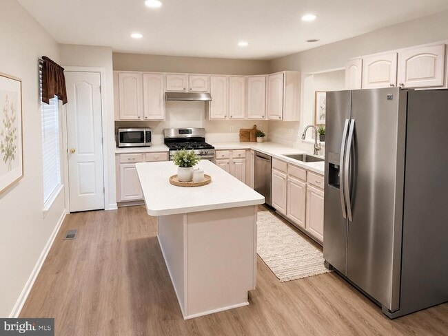 Photo - 16312 Elkhorn Ln