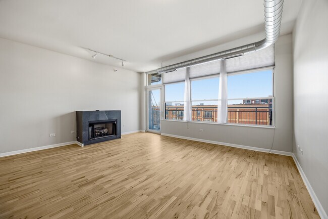 Photo - 1200 W Monroe St Unit 618