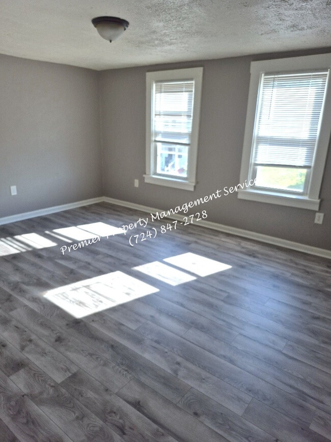 Photo - 311 Cooper St