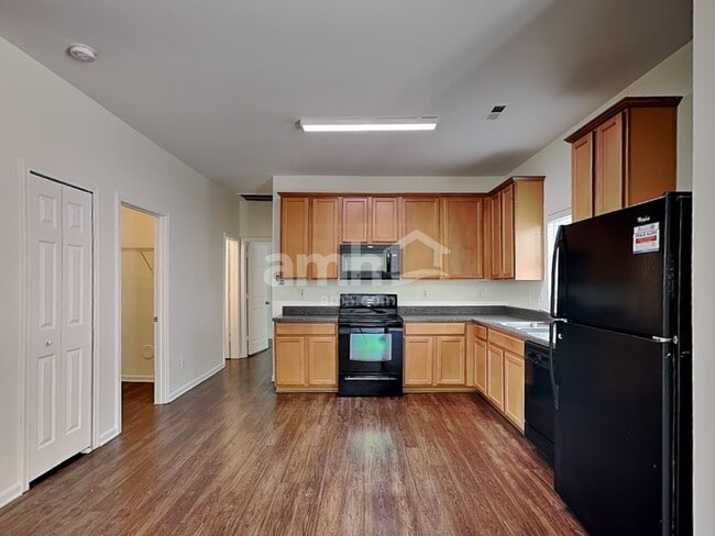 Photo - 2811 Marville Ct