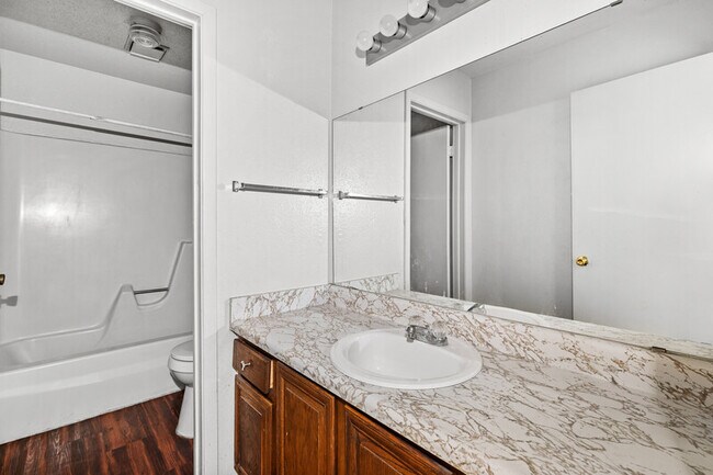 Photo - 1409 Paseo Del Oro