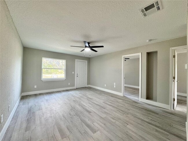 Photo - 2346 Section Dr