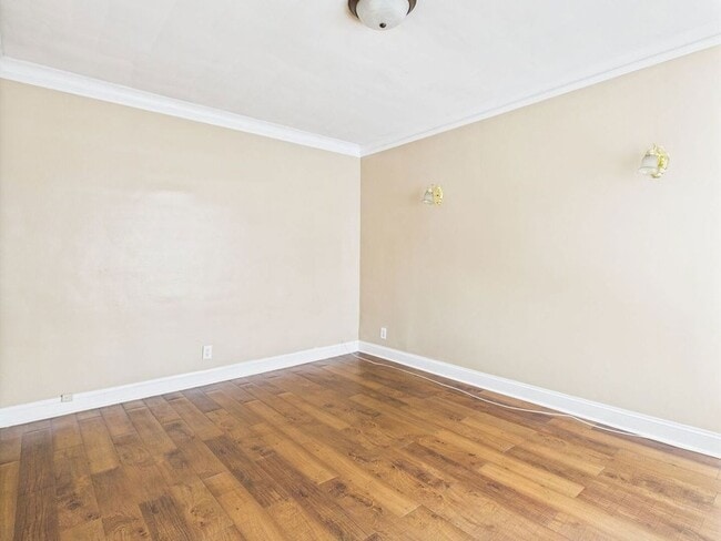 Photo - 4338 W Kamerling Ave Unit 2N