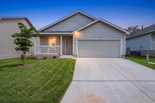 Building Photo - Spacious Single Story Retreat with Modern Finishes, Open Living, and a Backyard Made for Everyday...