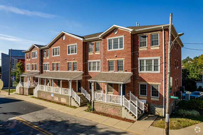 112 College Ave - One Twelve College Avenue Apartments