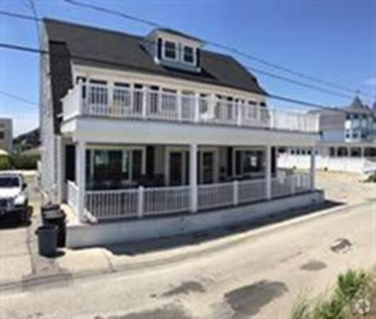 Building Photo - 113 Beach Ave Rental