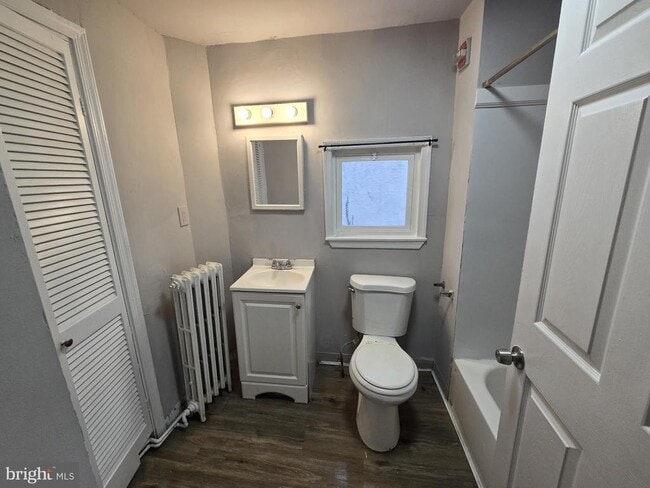 Photo - 5526 N Mascher St Unidad 1ST FL