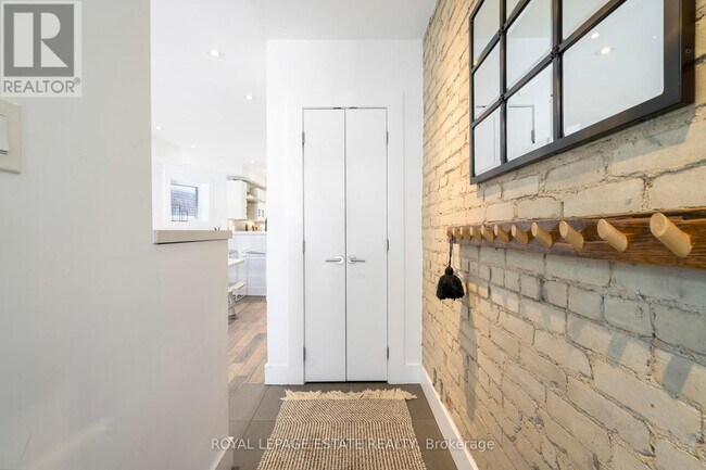 Photo - 2 Rushbrooke Ave