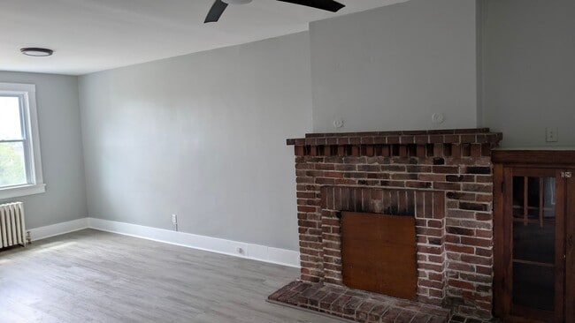 Photo - 199 St Joseph St