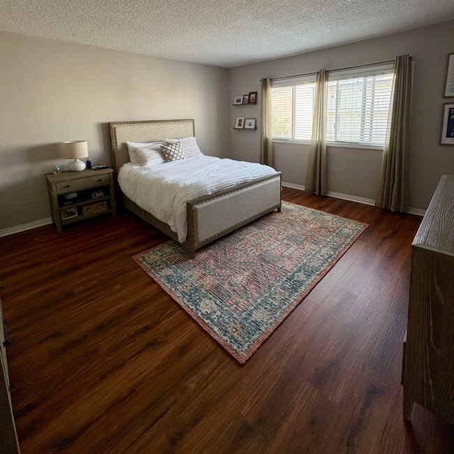 2002 4th St Unit 208