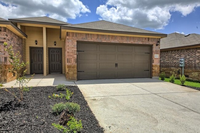 Building Photo - 458 Jack Rabbit Ln