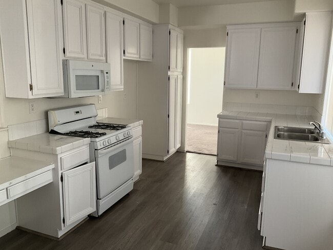 Photo - 4799 Zanzibar Ln